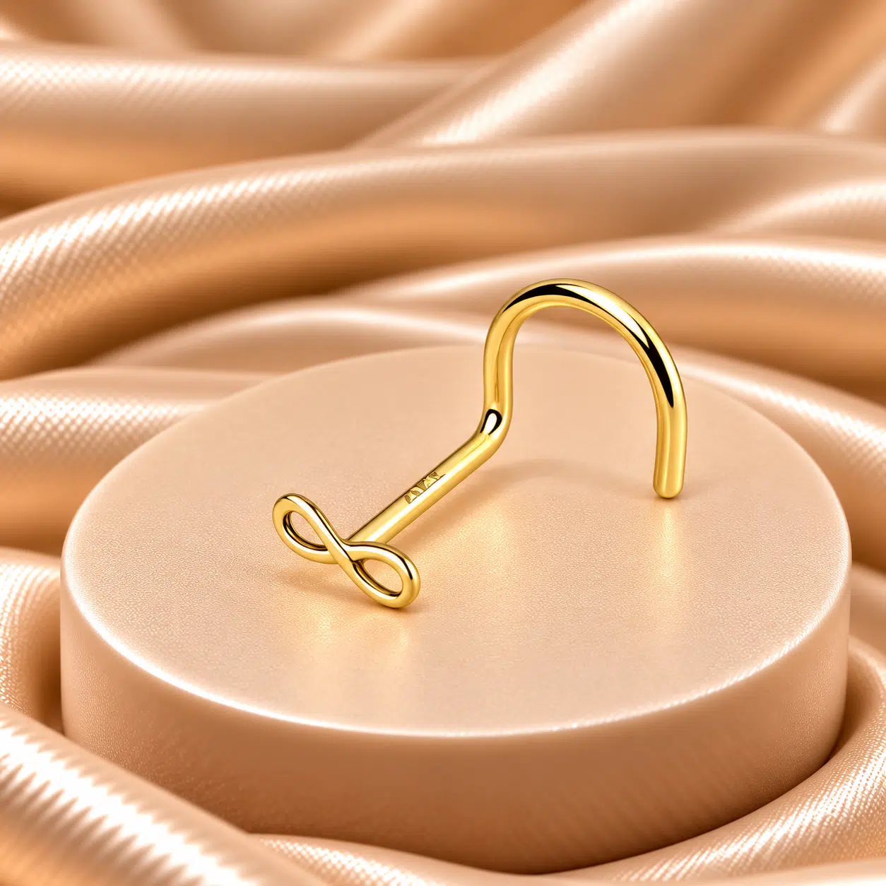 Neuspiercing met Infinity