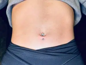Navelpiercing ondersteboven